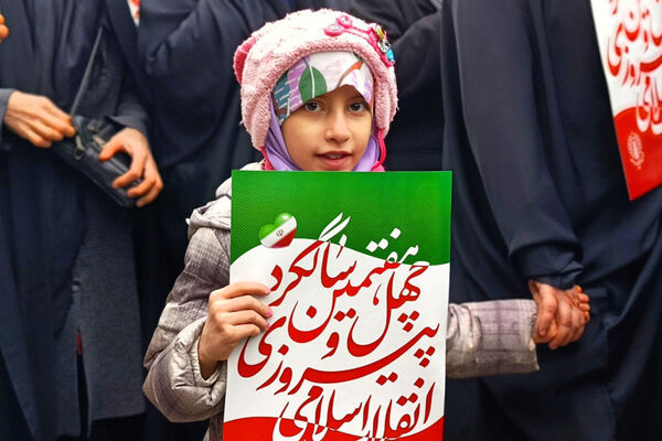 کرمانشاه پرشکوه  در جشن ۲۲ بهمن 