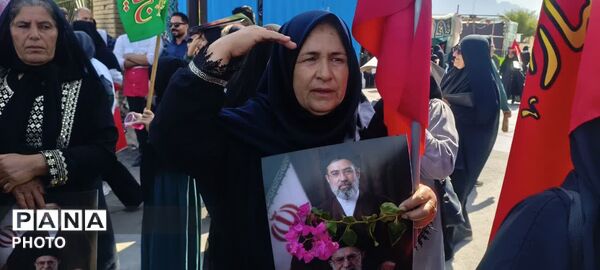 گچساران در سوگ؛ تشییع نمادین رهبر شهید از مصلی امام خمینی(ره) تا میدان امام