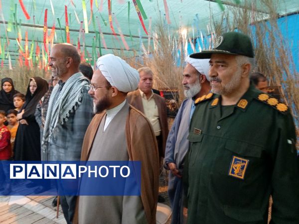 بازدید روسای ادارات خلیل آباد از دومین کنگره ملی شهید مدرس (ره) و ۱۲۲۲ شهید منطقه ترشیز کهن 