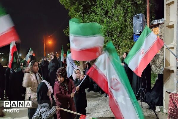 هم صدایی مردم شهر بار در حمایت از آرمان ها 