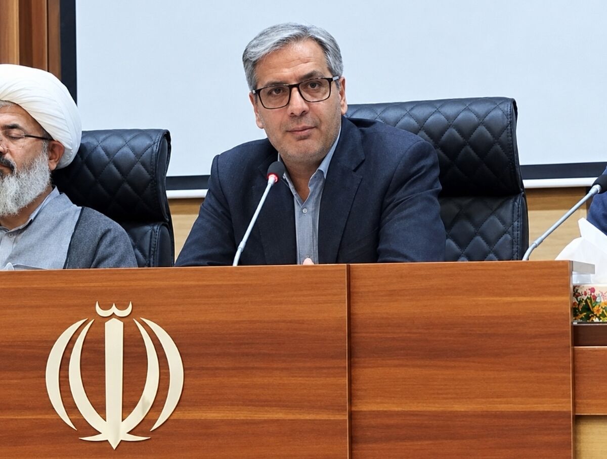 مدیران برای حل مشکلات مردم با جدیت و سرعت بیشتری اقدام کنند