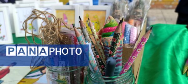 بازارچه کارآفرینی دانش آموزان دبیرستان پژمان بختیاری مشهد 