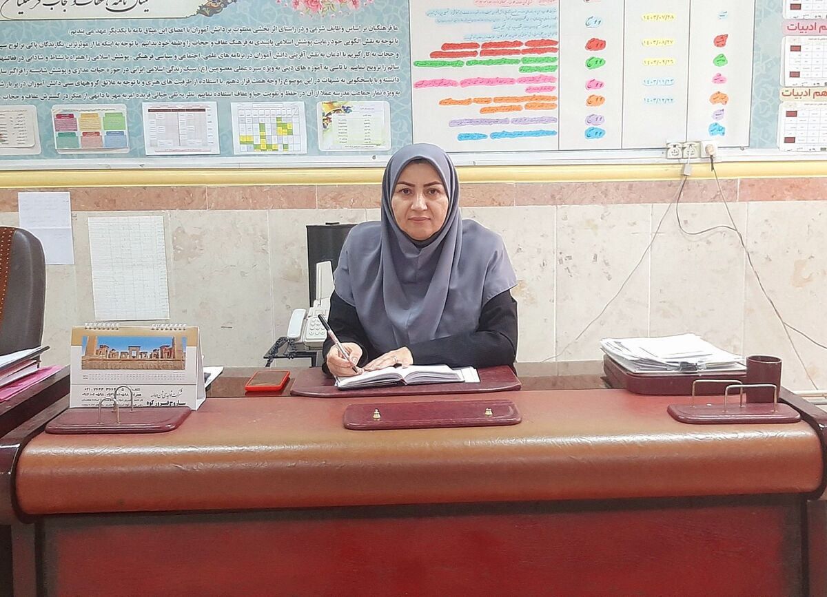 امتحانات شبه‌نهایی بهترین راه سنجش وضعیت دانش‌آموزان قبل از امتحانات نهایی است