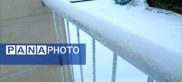 بارش اولین برف در بهمن ماه در شهر بار 