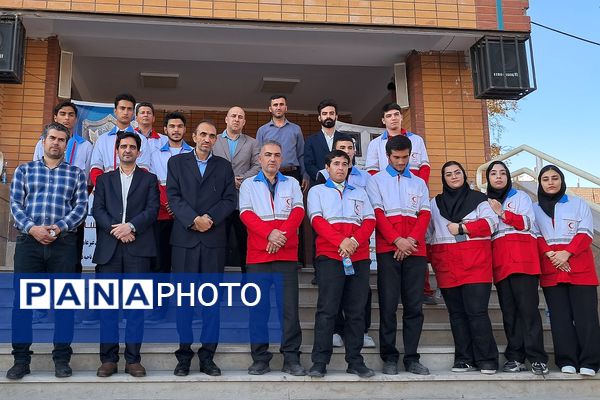 مراسم پدافند غیرعامل در دبیرستان بشارت بهارستان‌دو 