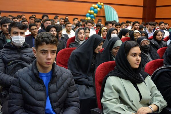 تجلیل از افتخارآفرینان کنکور