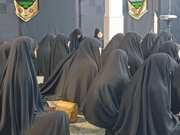 مراسم سوگواری هیات دخترانه بنت الهدی کاشان