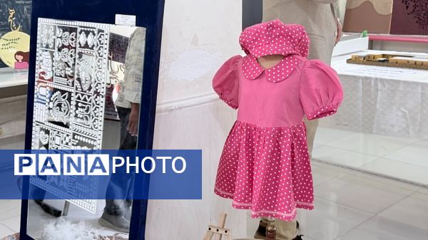 افتتاح نمایشگاه دست‌سازه‌های دانش‌آموزی در هنرستان صدیقه طاهره(س)