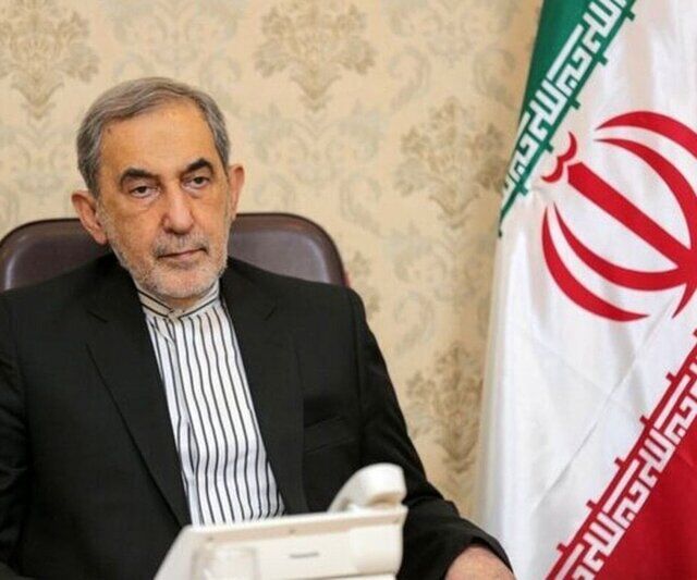 ولایتی: خلیج فارس جای قمار نیست