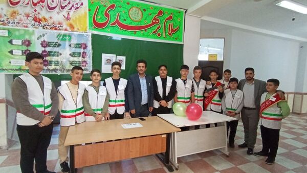 انتخابات شورای دانش‌آموزی در مدارس خدا آفرین 