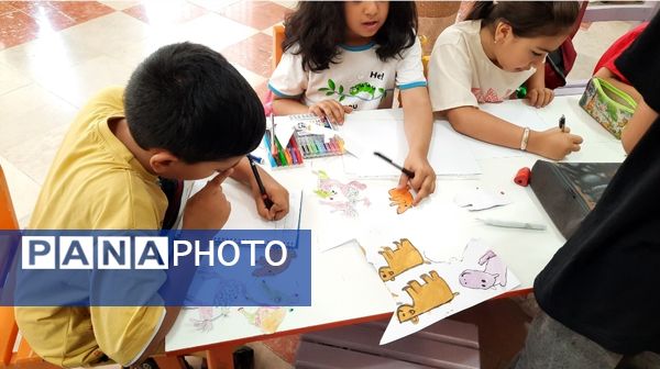 هم‌نشینی اعضای مراکز کانون پرورش فکری کودکان و نوجوانان در مشهد