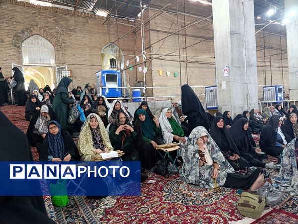 نماز عبادی سیاسی جمعه همزمان باهفته وحدت درنیشابور