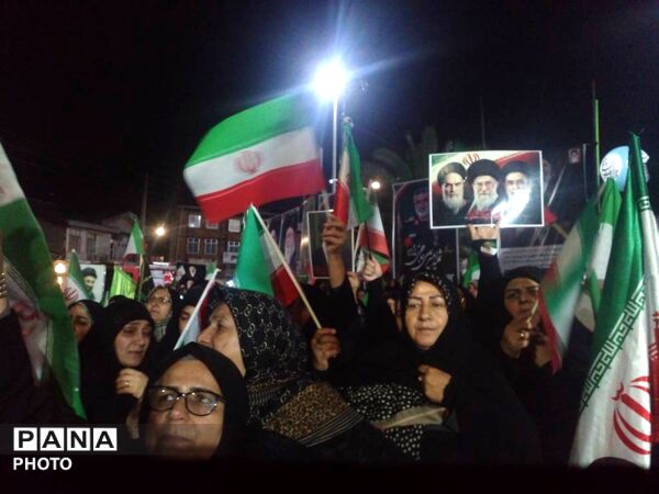 اجتماع مردمی بیعت با رهبر انقلاب در گلوگاه