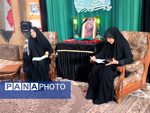 محفل شعرخوانی نخبگان ادبی با حضور مشاور رئیس‌جمهور شهید در قم