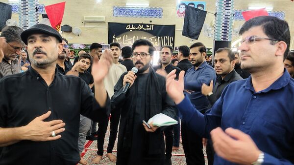 نمازی به یاد ظهر عاشورا
