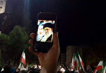 حماسه حضور صباشهر؛ شب هفتم سوگ، فریاد انتقام در رگ‌های شهر