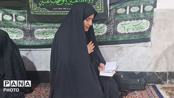 مراسم روضه و سینه زنی در مسجد صاحب‌الزمان(عج)