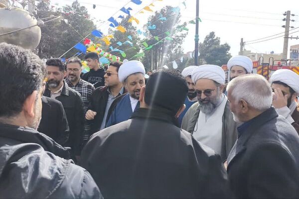 بازدید امام جمعه شهرستان رباط‌کریم و رئیس‌اداره‌ امورخیریه از موکب رباط کریم