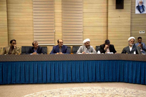 جلسه ستاد بزرگداشت مقام معلم در یزد