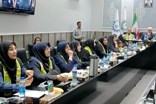 نشست هم‌اندیشی پیشکسوتان سازمان دانش‌آموزی استان کرمانشاه