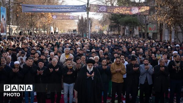 اقامه نماز عید سعید فطر در کرج