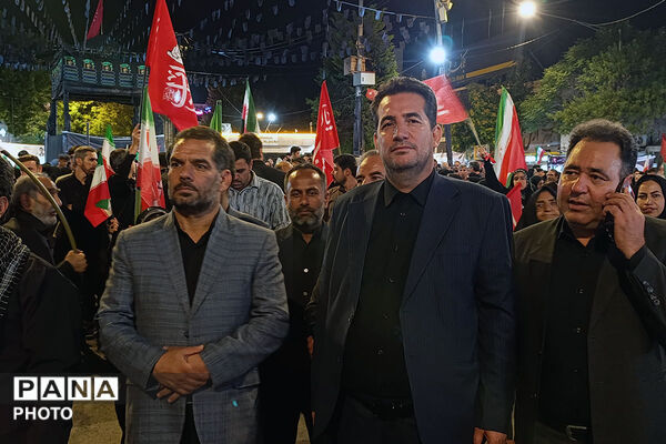 اجرای سرود «رهبر شهیدم» با مشارکت چهار تشکل دانش‌آموزی در بجنورد
