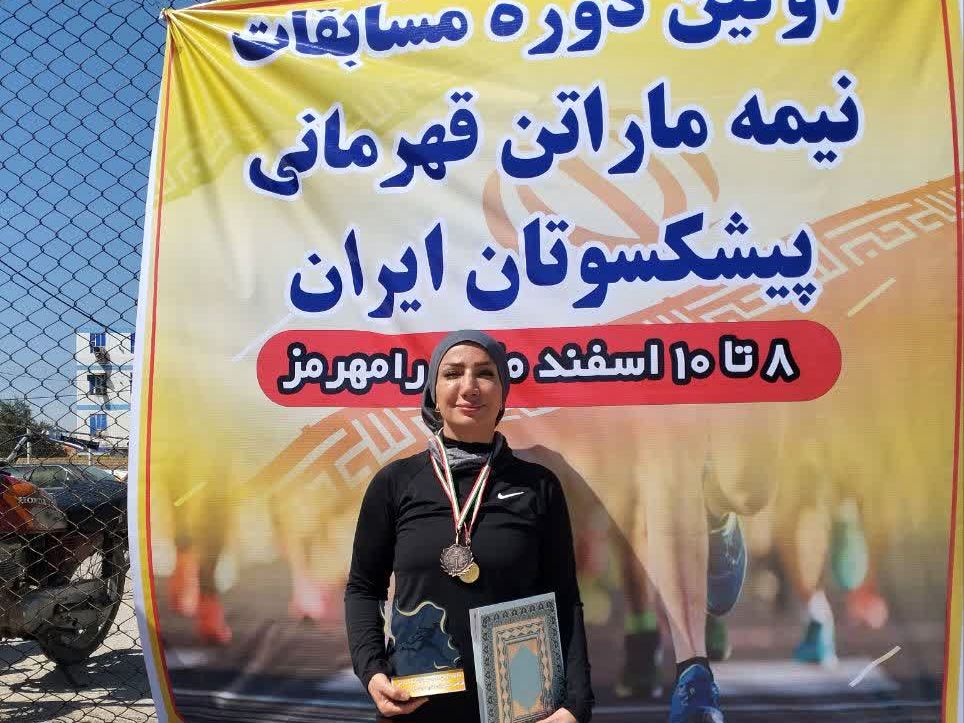 زن ایرانی مسلمان می‌تواند یک الگوی کامل باشد