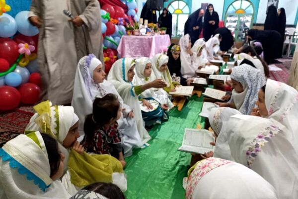 ماه رمضان فرصتی برای جذب نوجوانان وجوانان به مسجد 