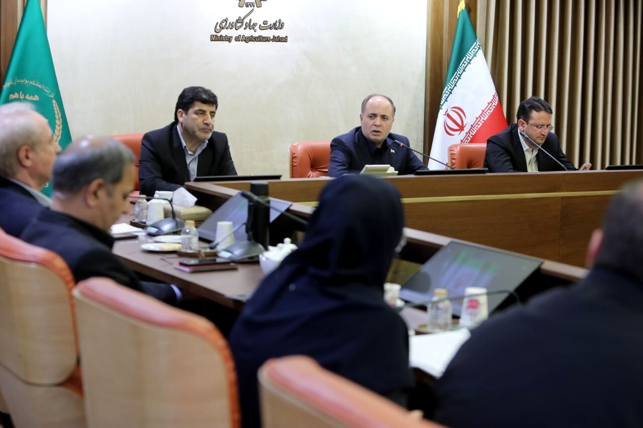 امنیت غذایی کشور با قدرت تمام حفظ شد/ ناکامی دشمن در اخلال در اقتصاد و بازار

