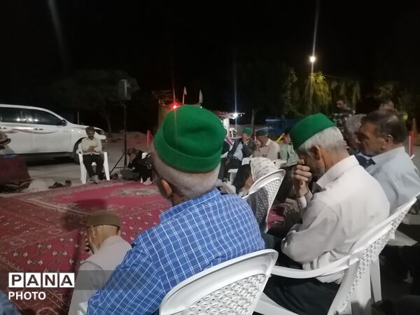 اقامه نماز جماعت همراه با اجتماعات شبانه در حسینیه شهدای شهر بار نیشابور