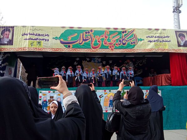 خاطره‌هایی زنده از راهپیمایی ۲۲ بهمن نیشابور
