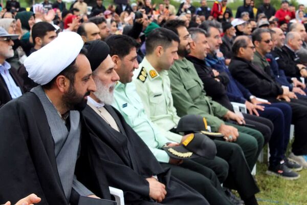 همایش پیاده‌روی خانوادگی در گلوگاه 