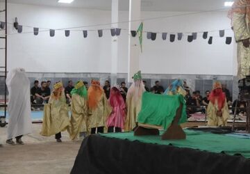 بازآفرینی حماسه عاشورا در تعزیه‌خوانی باشکوه روستای سیف‌الدین