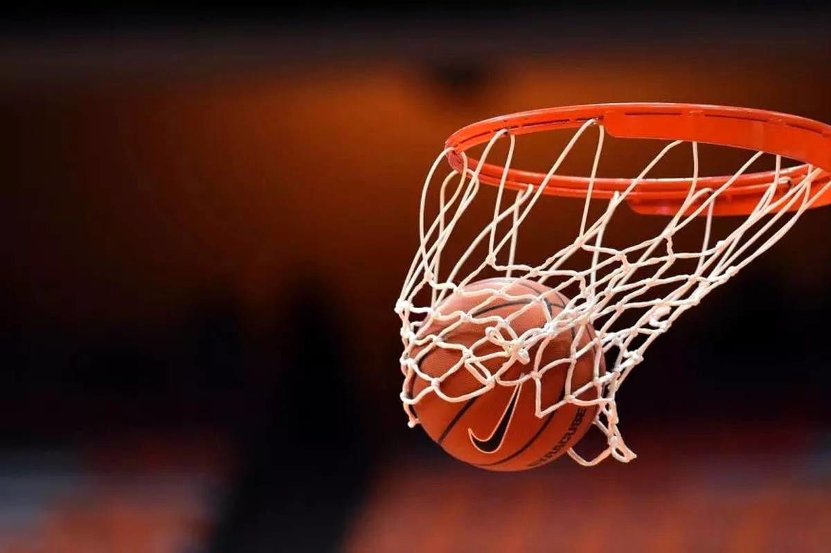 جدال آسمالن خراش‌های ایران زیر حلقه لیگ برتر