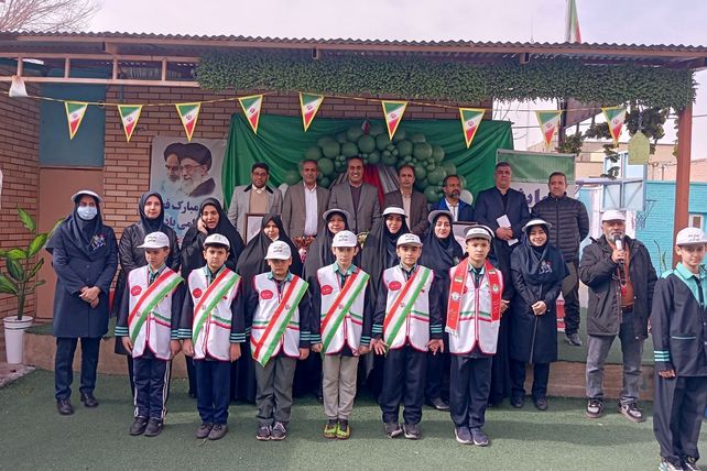 همایش یاوران انقلاب در دبستان شاهد شهید قدوسی ناحیه دو شهرری 