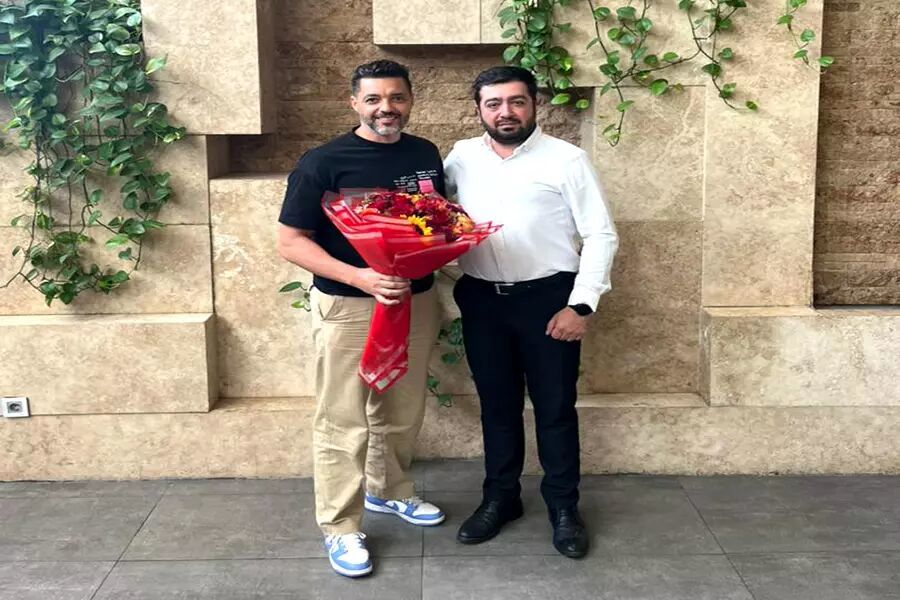 مربی مراکشی پرسپولیس وارد ایران شد