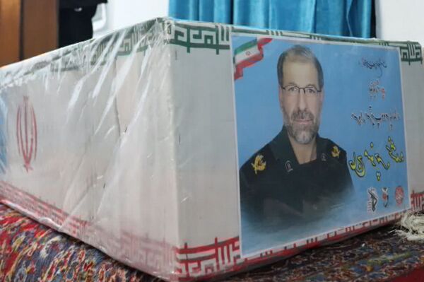 وداع با پیکر جانباز شهید حاج منوچهر بخشنده