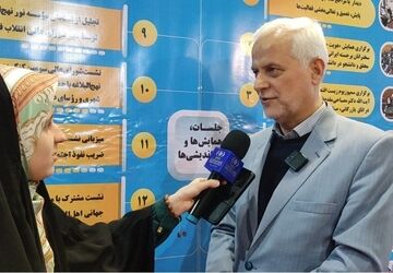 نمایشگاه قرآن نقطه شروعی برای انس بیشتر با مفاهیم قرآنی است