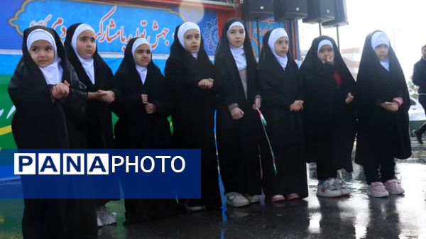 حماسه حضور مردم اراک در راهپیمایی، گامی بلند به سوی ظهور