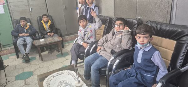 جلسه توجیهی خبرنگاران دبستان نیما کاشمر