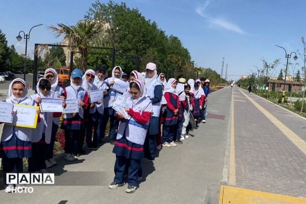 از آموزش آنلاین تا جاده سلامت؛ تدبیر مدیر مدرسه صابران یک برای بازگشت نشاط و سلامت به دانش‌آموزان
