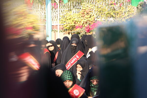 مراسم استقبال ار هفت شهید گمنام در یزد 