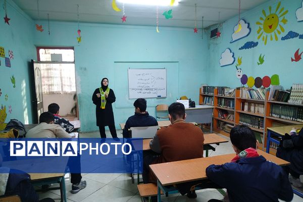 تشکیل کارگاه آموزش  تشکیلاتی، مهارتی و معرفتی  پیشتازان ، ویژه مربیان و دانش آموزان  پیشتاز 