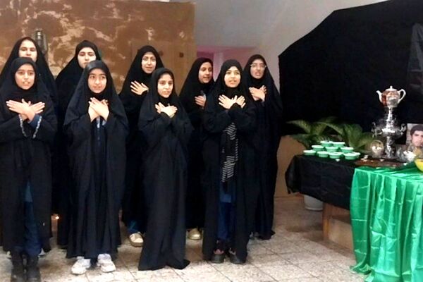 گرامیداشت شهادت حضرت فاطمه (س) در دبستان شهید مجید مجیدی ناحیه دو شهرری 