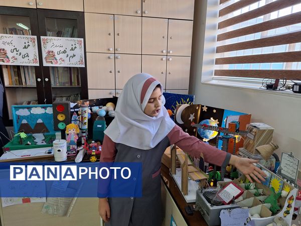 نمایشگاه دست‌سازه‌ها و فعالیت‌های پژوهشی در دبستان آسیه شهرستان ملارد