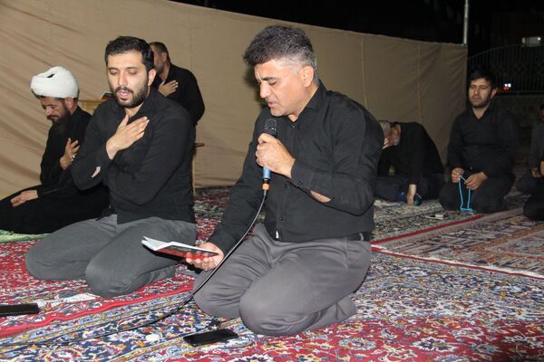 مراسم عزاداری شب هفتم محرم در مسجد امام هادی(ع) شهرکرد
