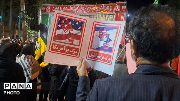 اجتماع فرهنگیان و دانش‌آموزان شهرستان شهریار به مناسبت اربعین رهبر شهید و شهدای دانش آموز شجره طیبه