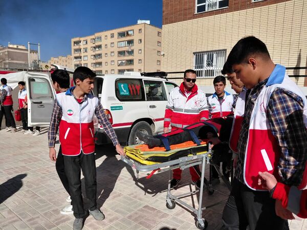 برنامه نمادین مانور زلزله در شهرستان بروجن