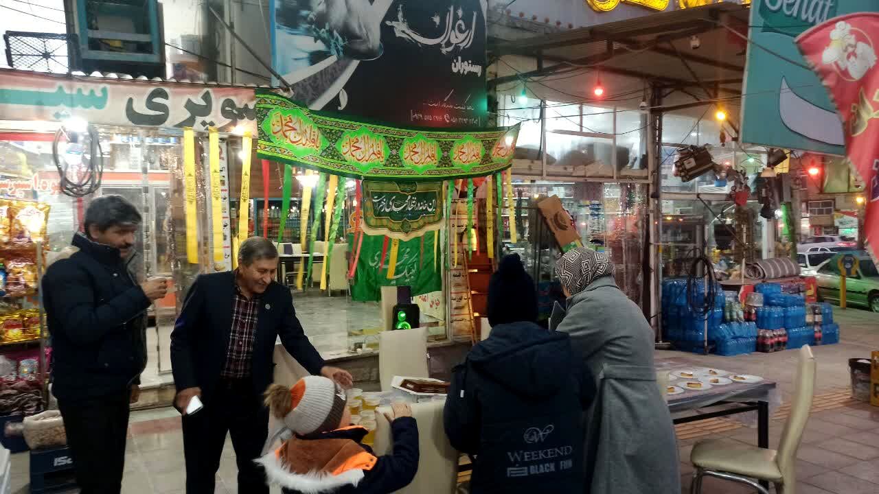 مراسم نور افشانی و ایستگاه صلواتی در شهرستان سملقان