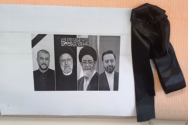 مراسم گرامیداشت شهدای خدمت در مدارس شهرستان فیروزکوه